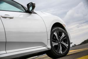 Honda Civic EXL Sedan 2016 года  (LA)